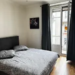 Grand 5 Pieces Au Centre Geneve