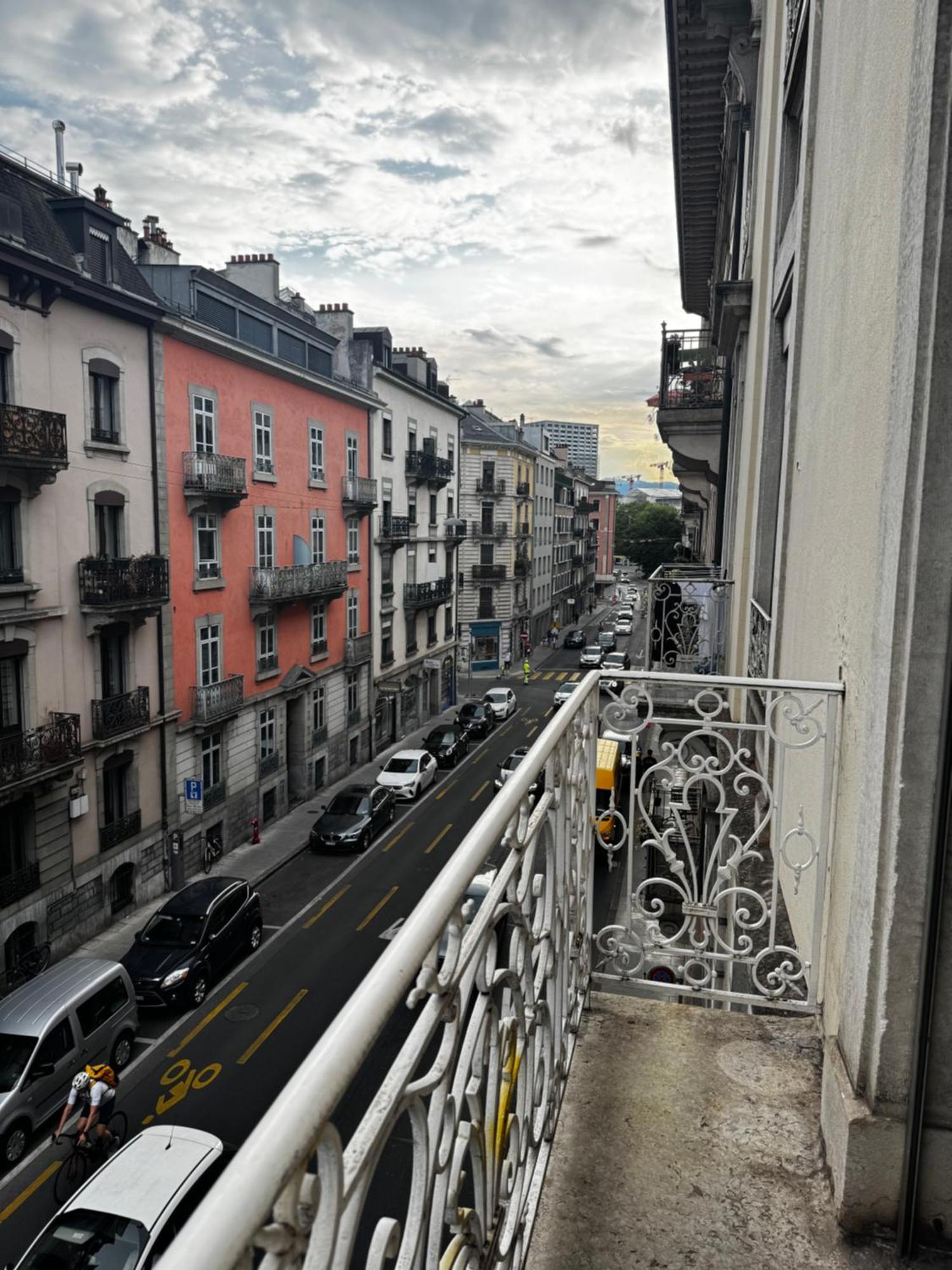 Grand 5 Pieces Au Centre