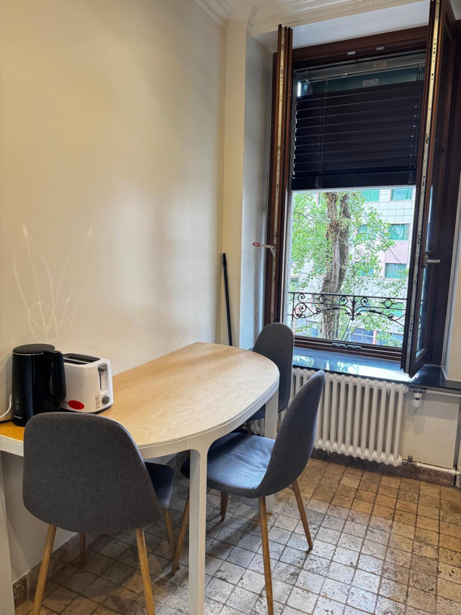 Grand 5 Pièces Au Centre